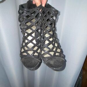 Black Criss Cross Heel